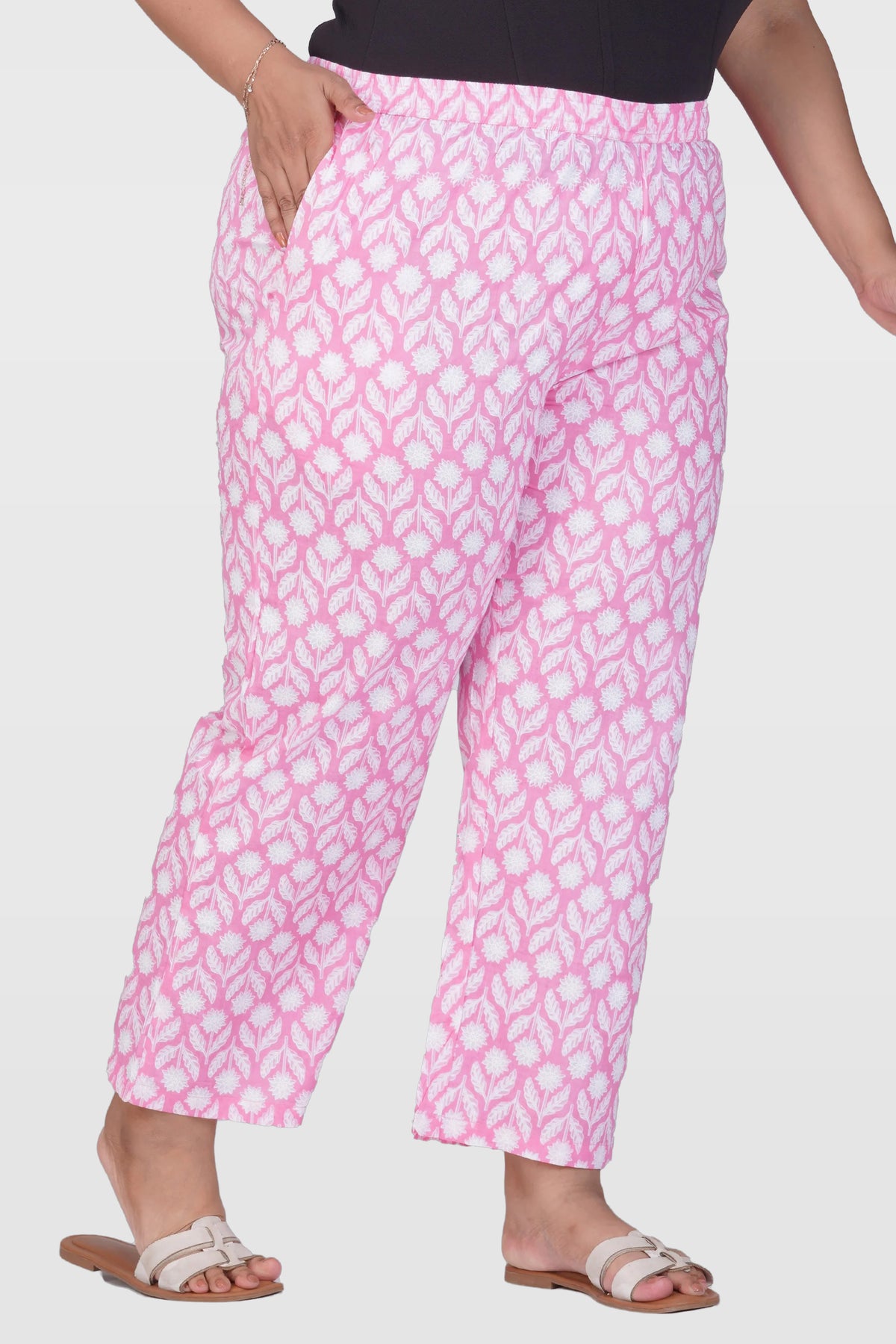Light Pink Plus Size Cotton Printed Bottom