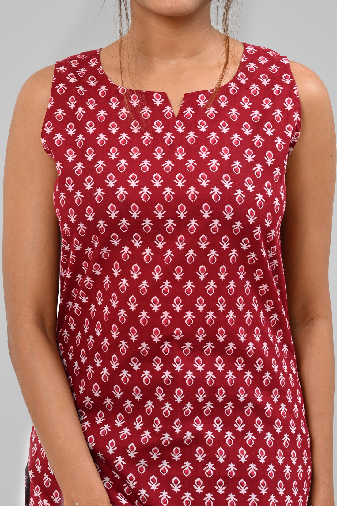 Maroon Cotton Printed Sleeveless Kurti