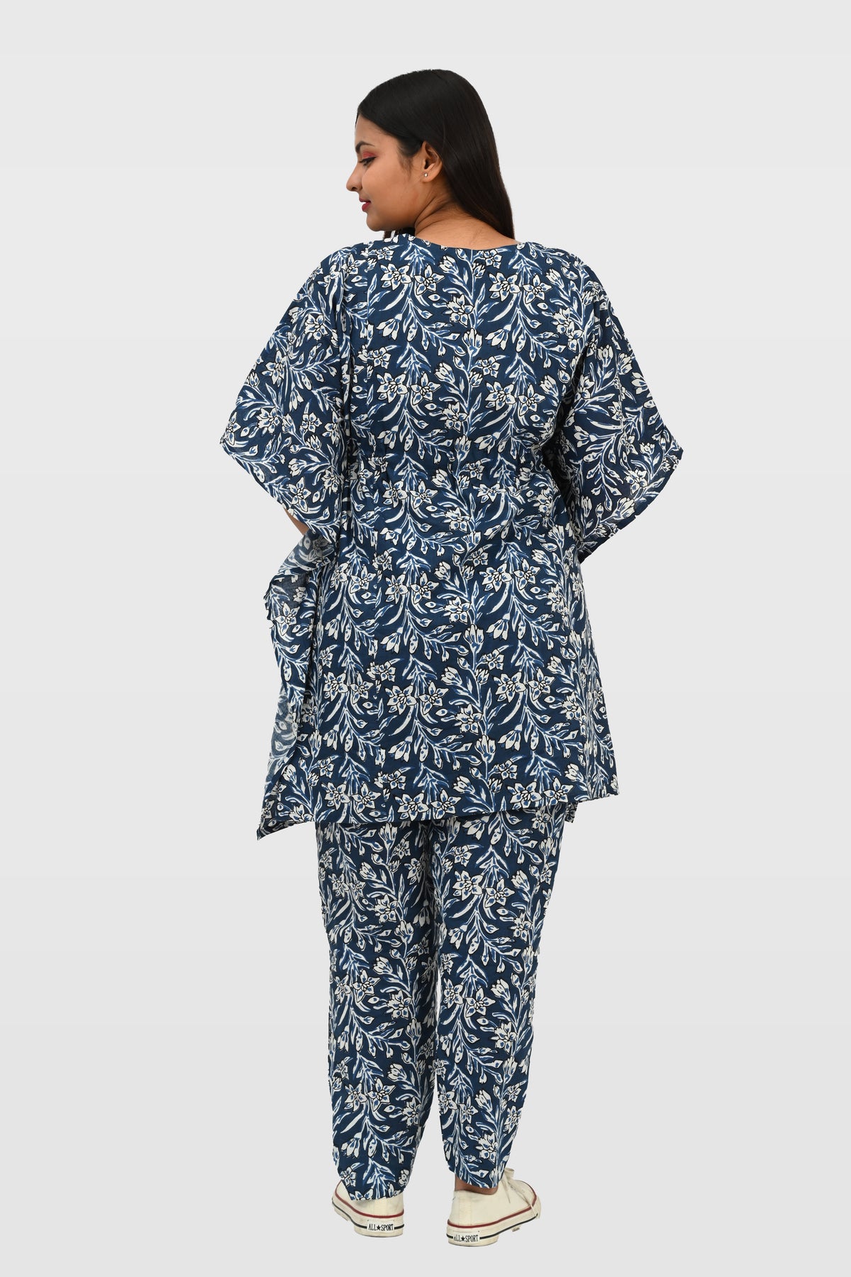 Maternity and Feeding Kaftan Set in Deep Blue