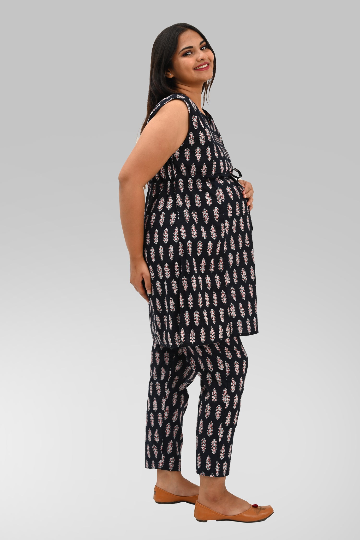 Maternity and Feeding Kurta Set in Black