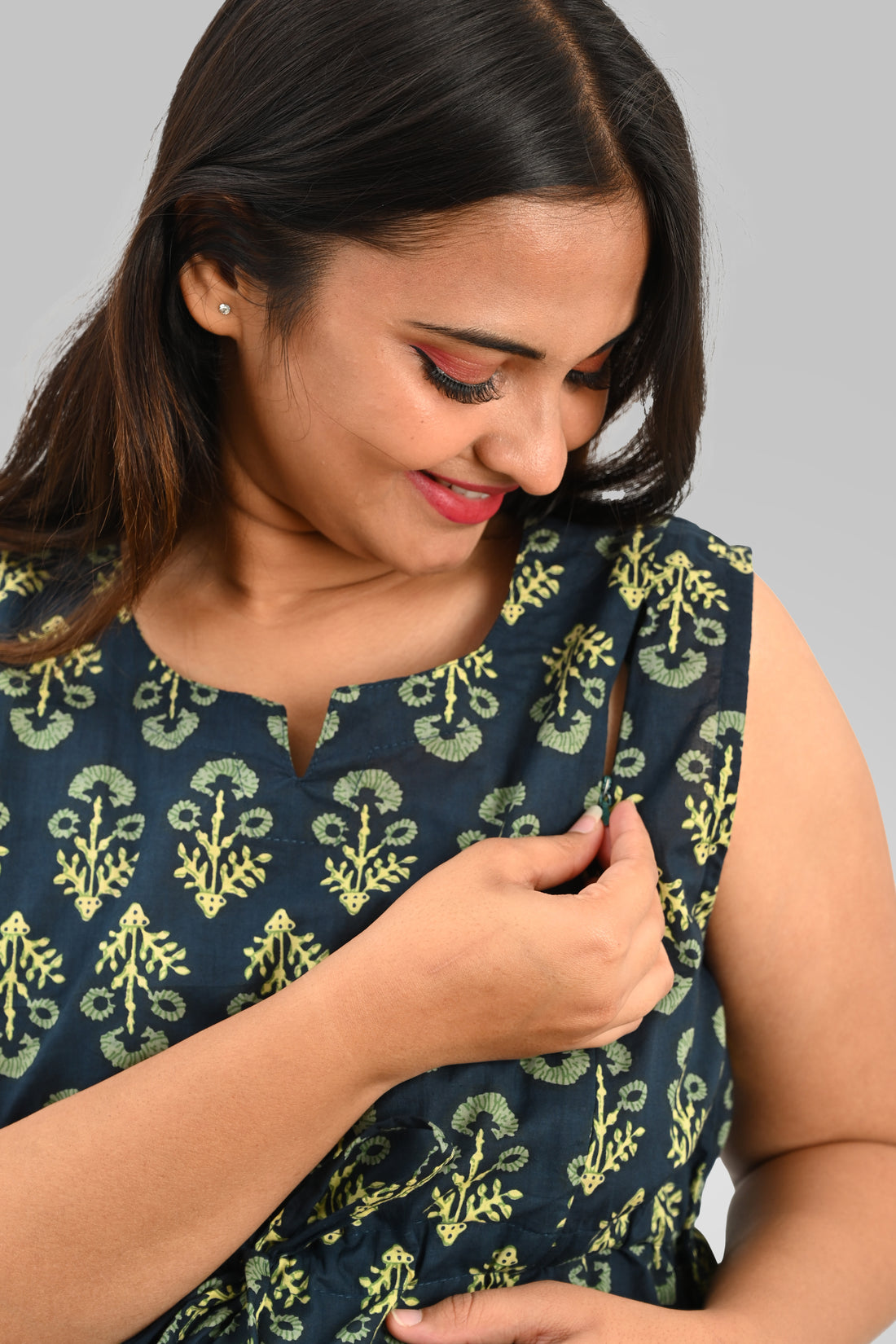 Maternity and Feeding Kurta Set in Deep Green