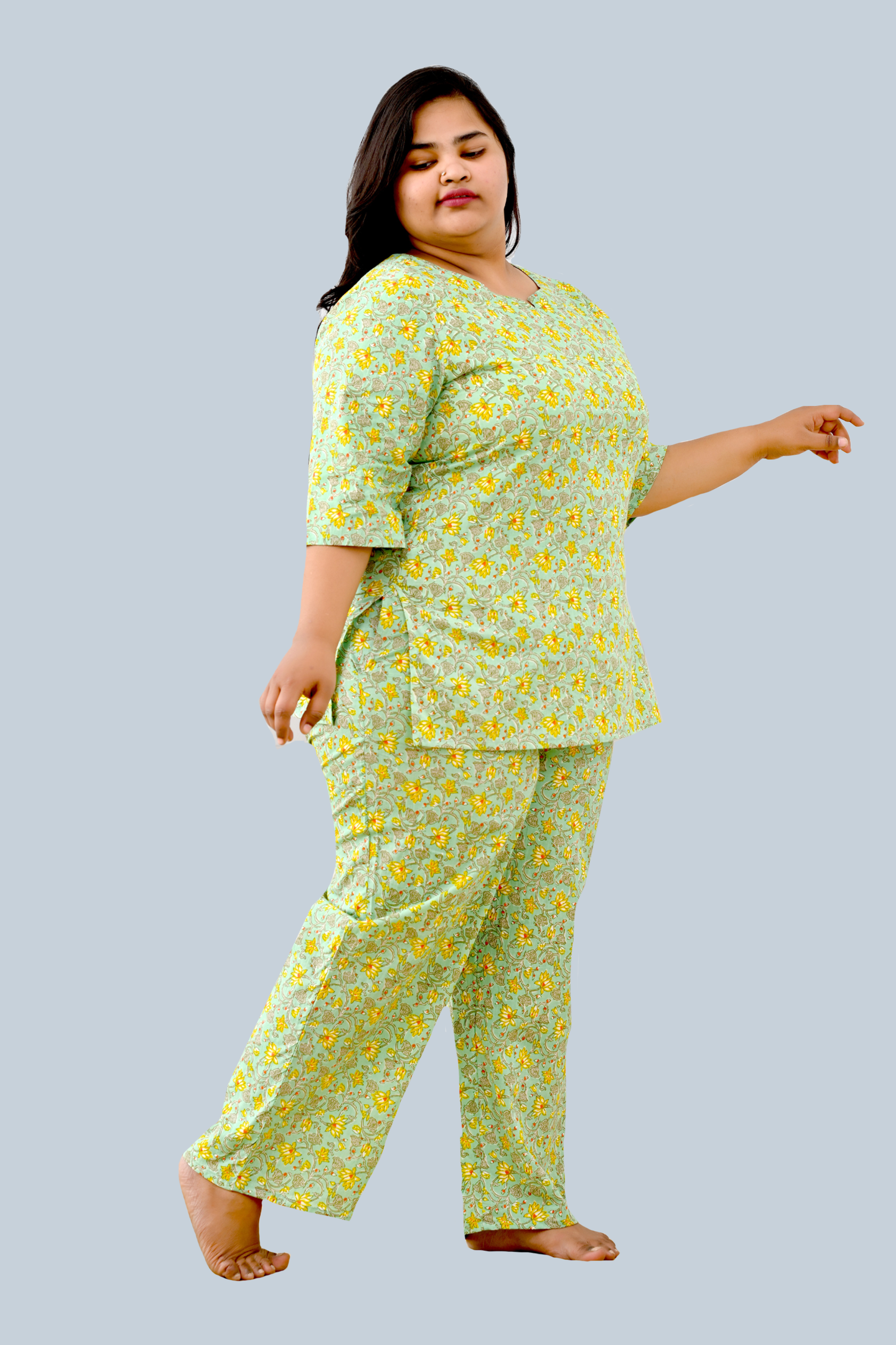 Mint Plus Size Cotton Printed Pyjama Set
