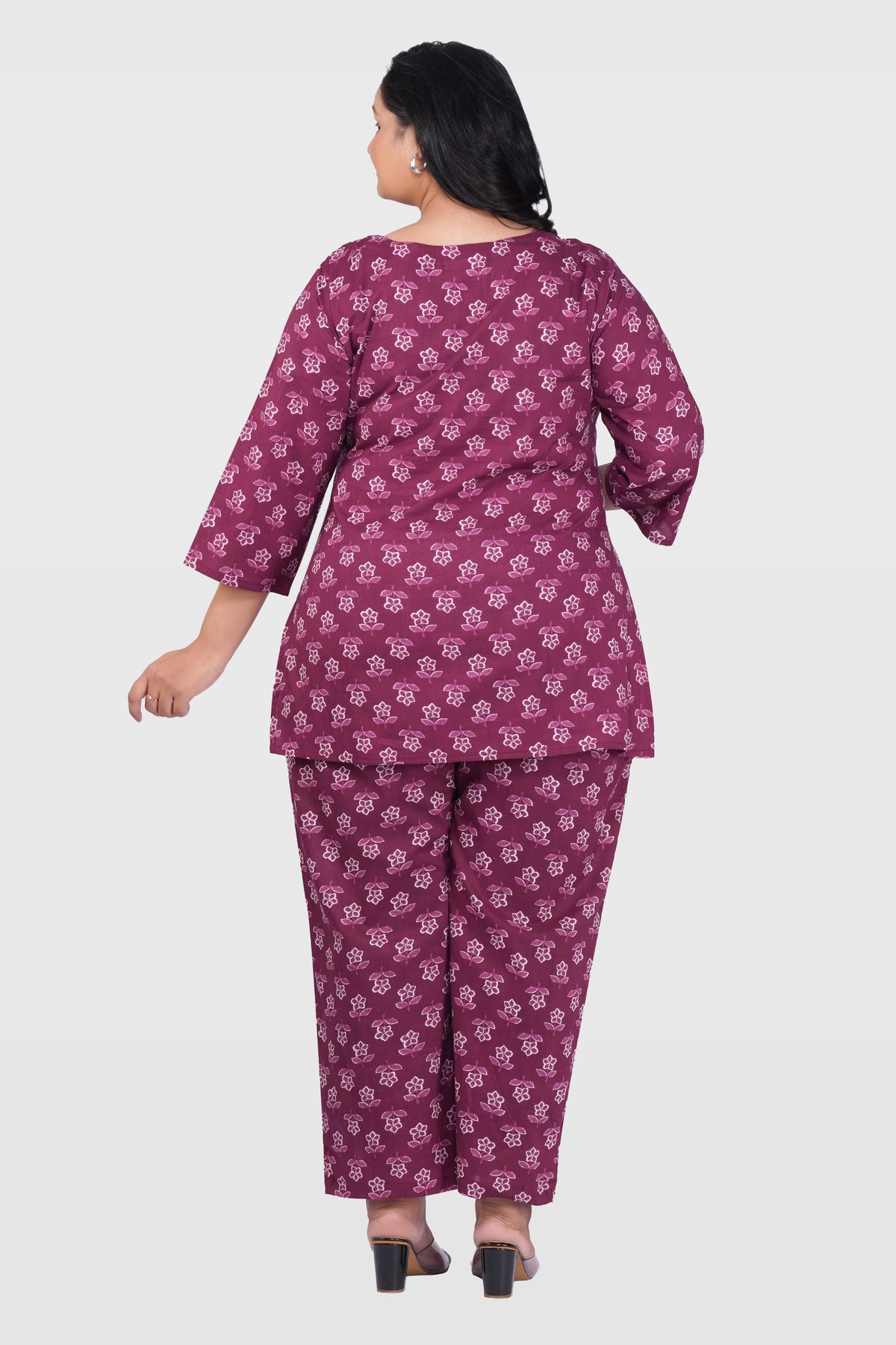 Mulberry Purple Plus Size Cotton Printed Pyjama Set