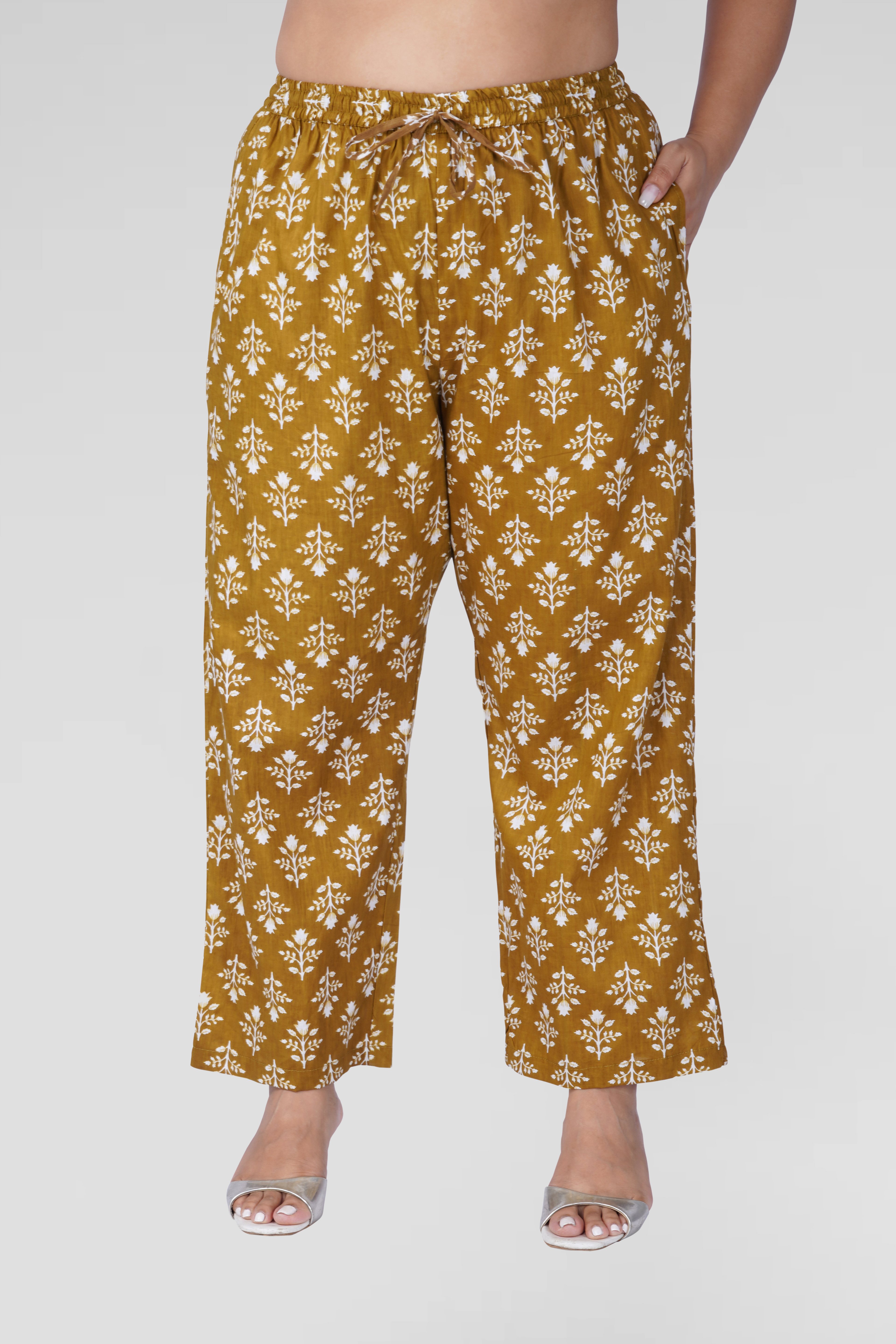 Mustard Plus Size Cotton Printed Pyjama Set
