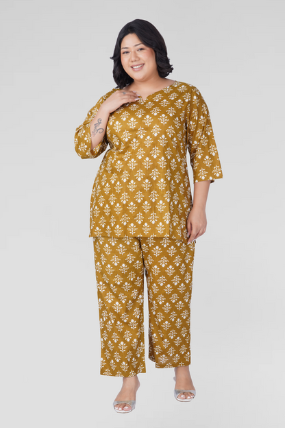 Mustard Plus Size Cotton Printed Pyjama Set