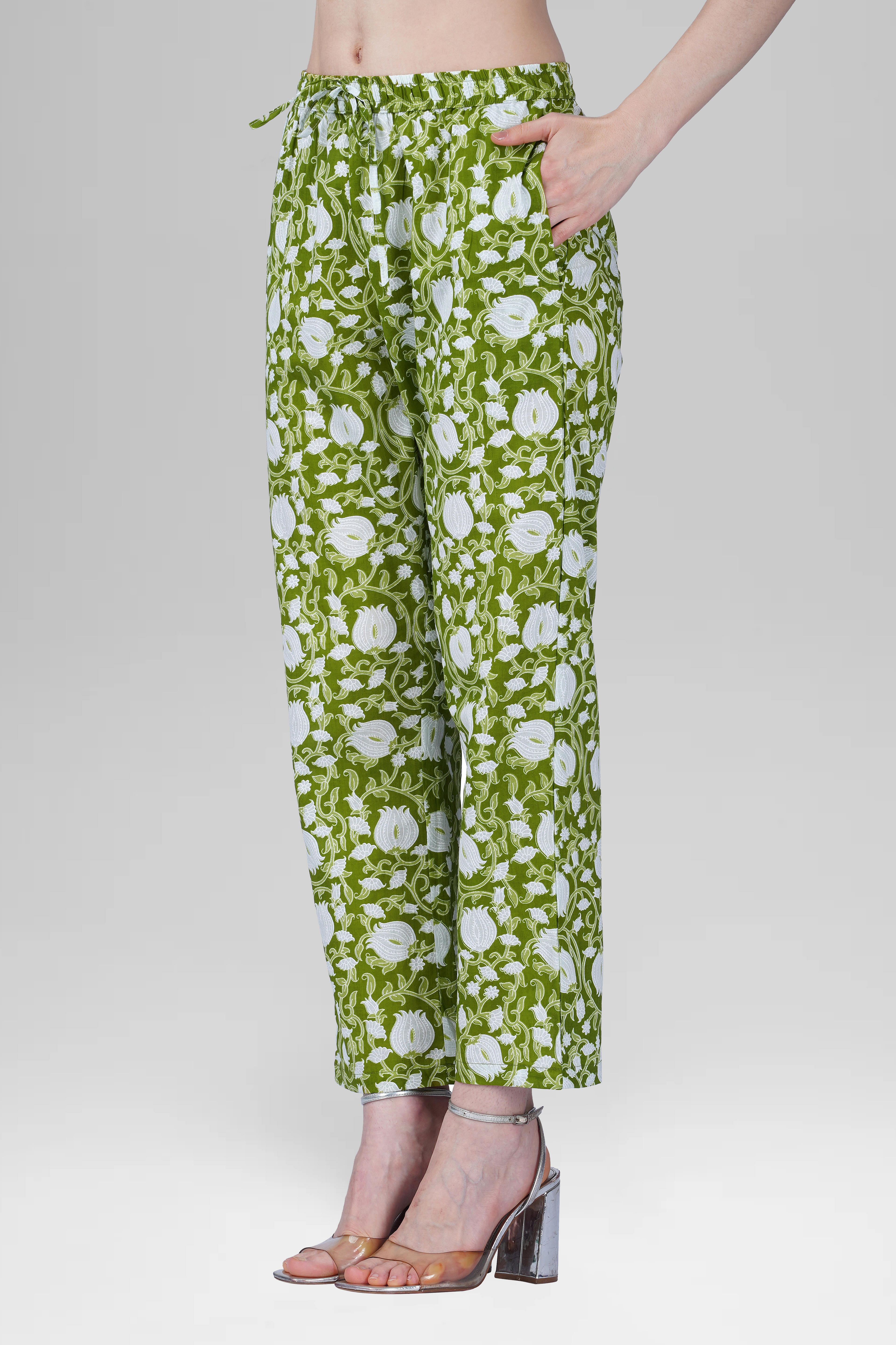 Olive Green V Neck Cotton Printed Pyjama Set