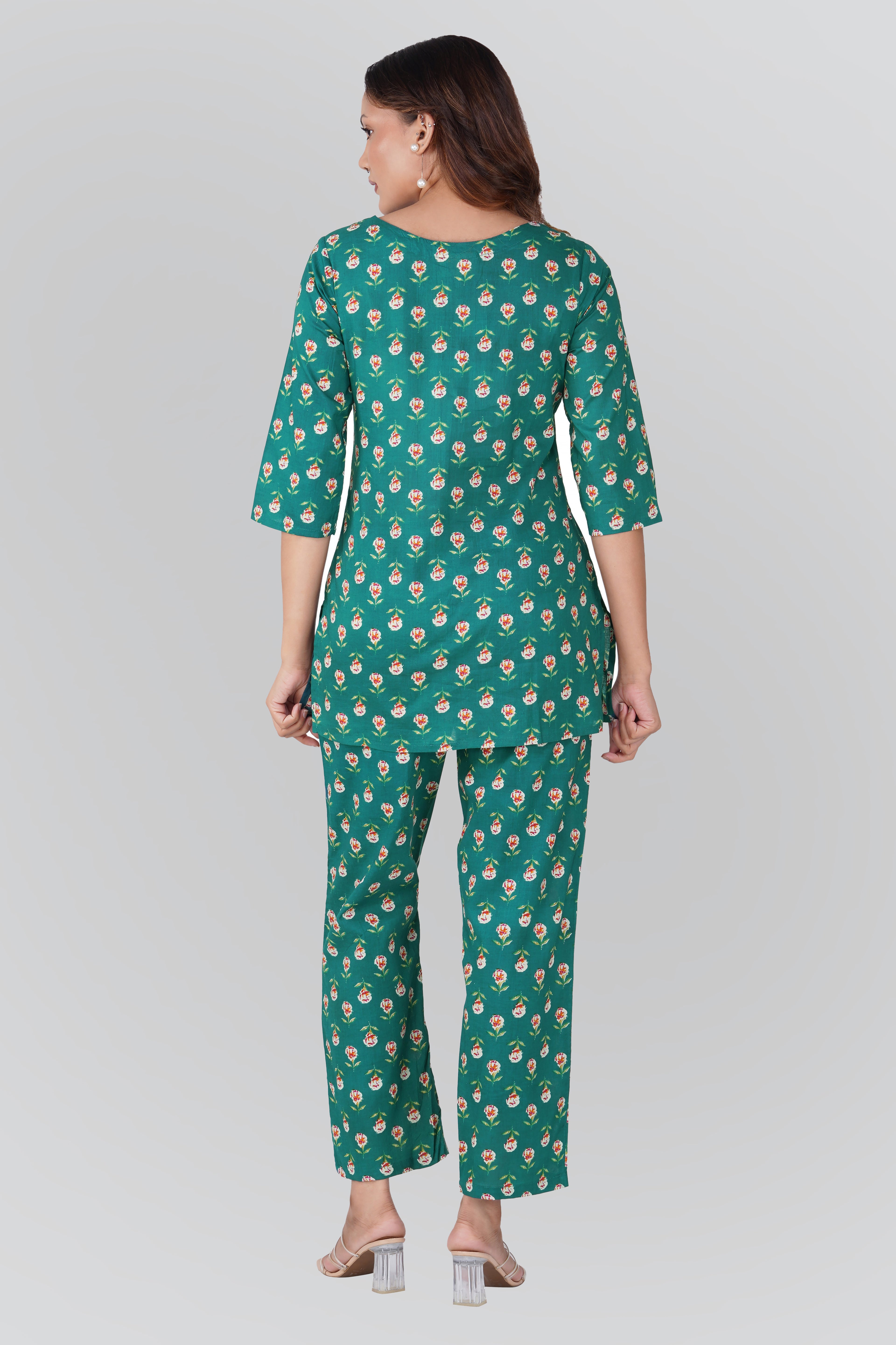 Pine Green Cotton Printed Pyjama Set