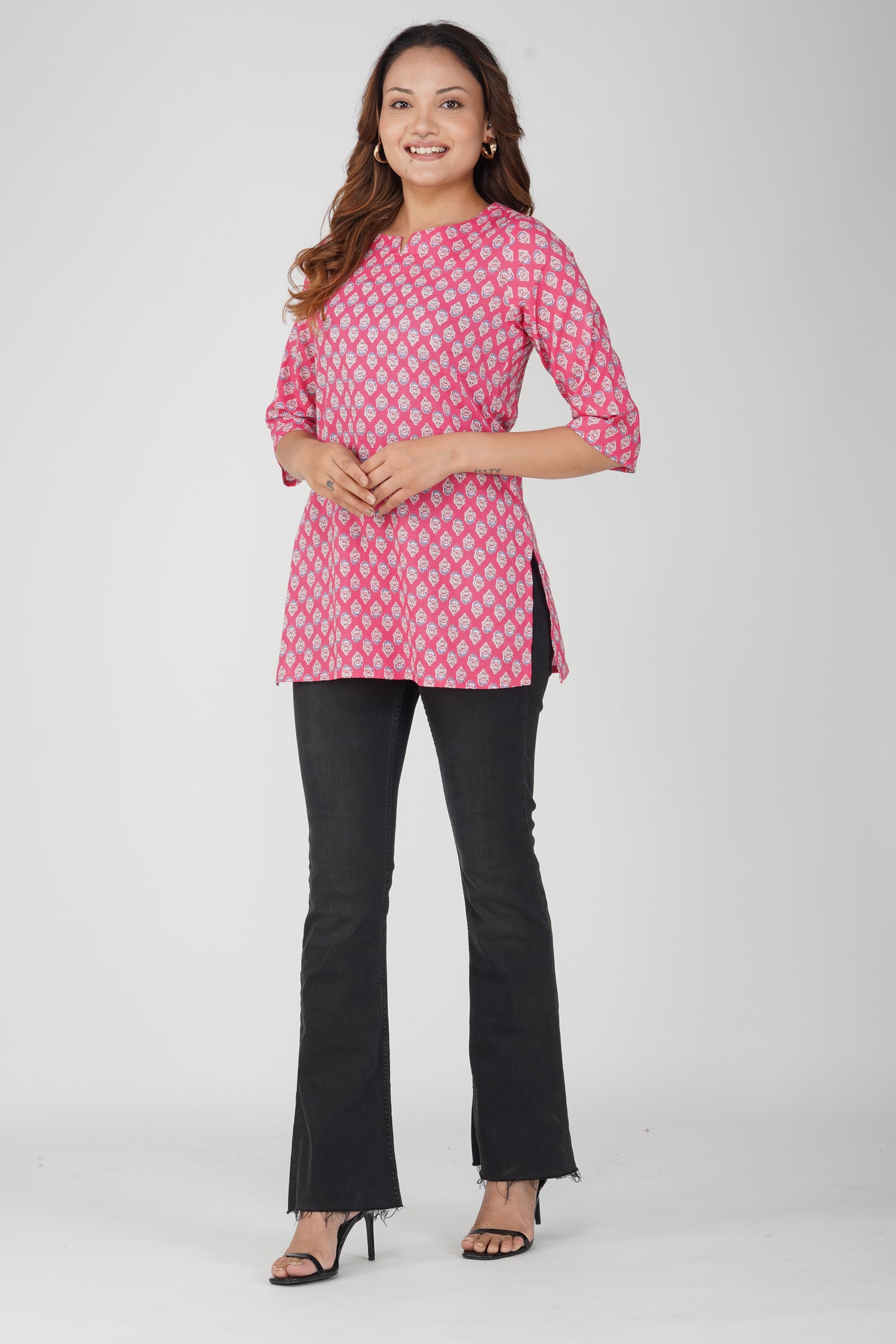 Pink Cotton Printed Kurti