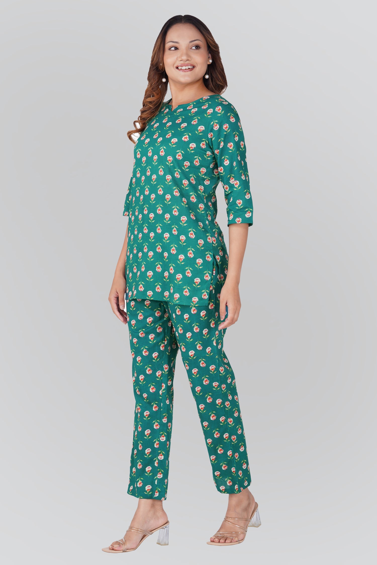 Pine Green Cotton Printed Pyjama Set