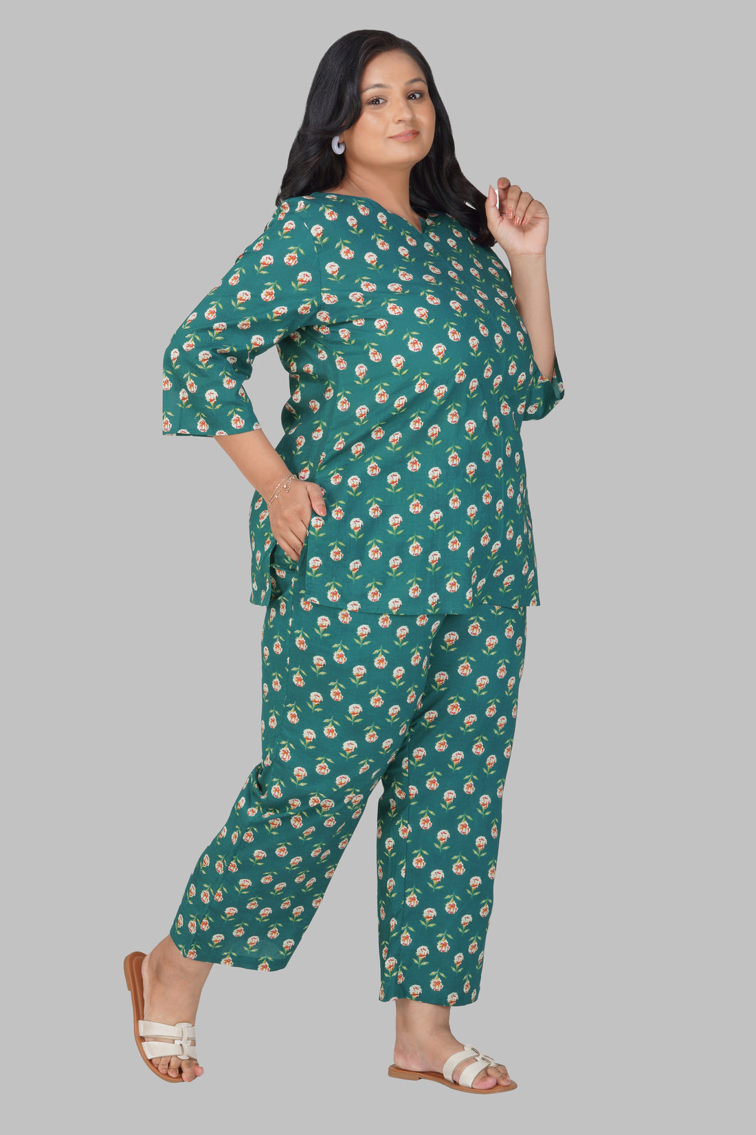 Pine Green Plus Size Cotton Printed Pyjama Set