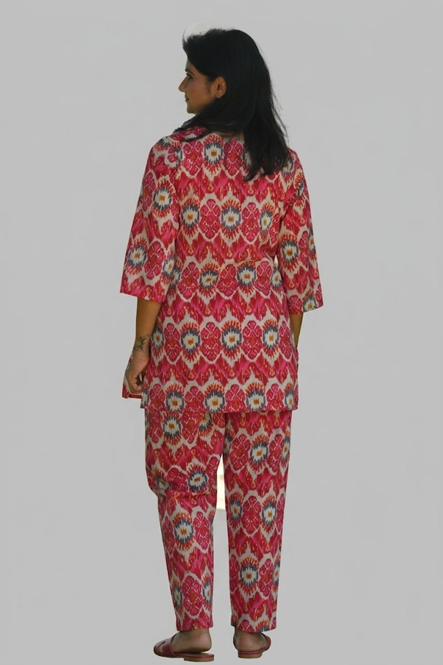 Pink Ikat Cotton Printed Pyjama Set