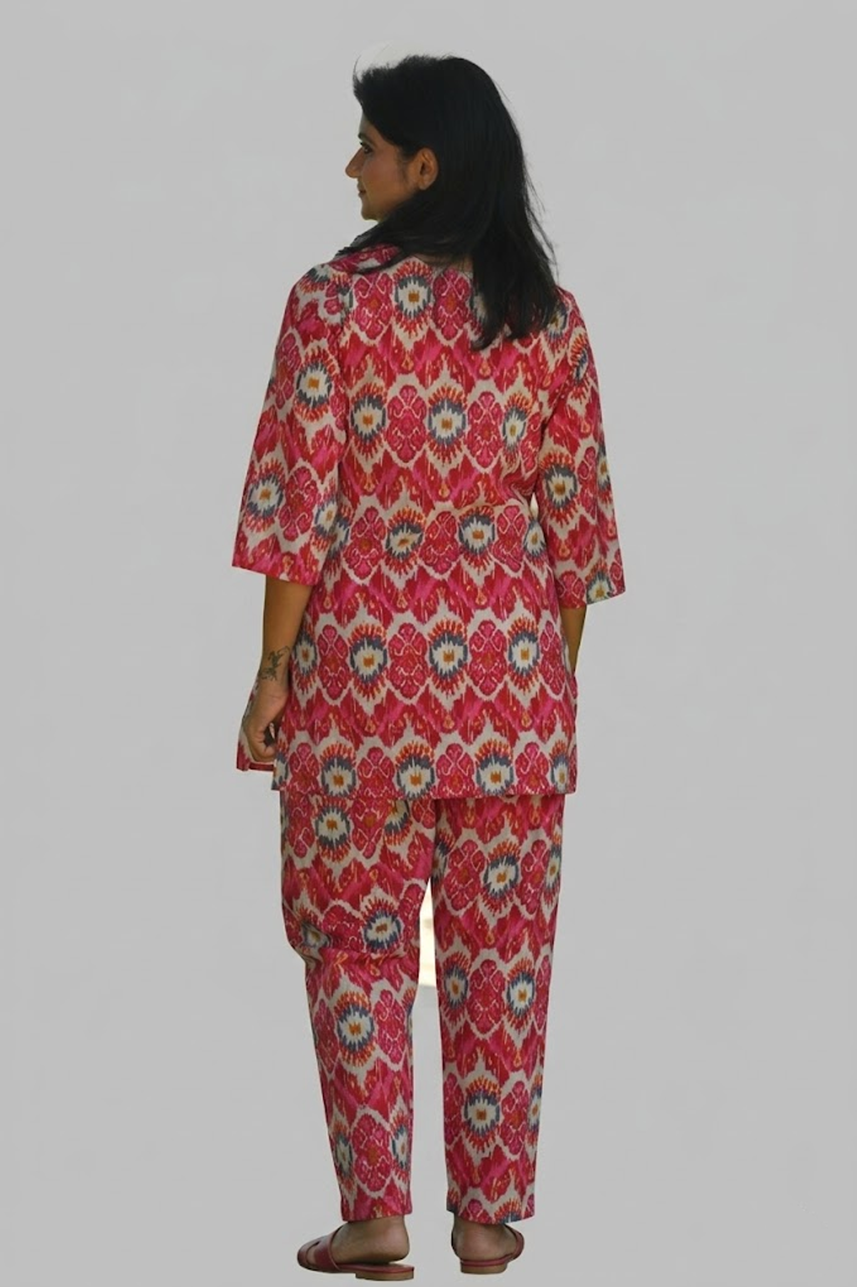 Pink Ikat Cotton Printed Pyjama Set
