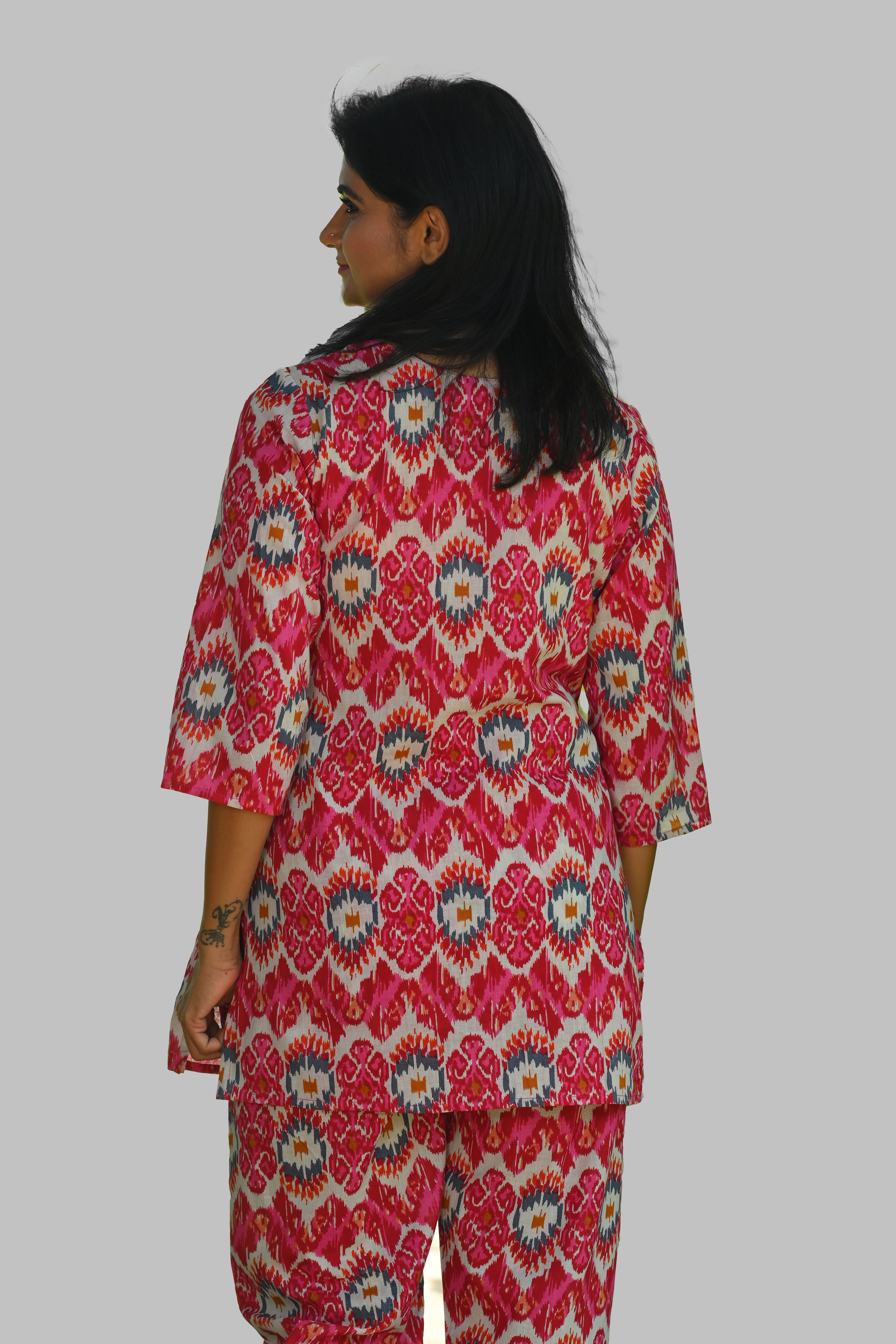 Pink Ikat Cotton Printed Pyjama Set