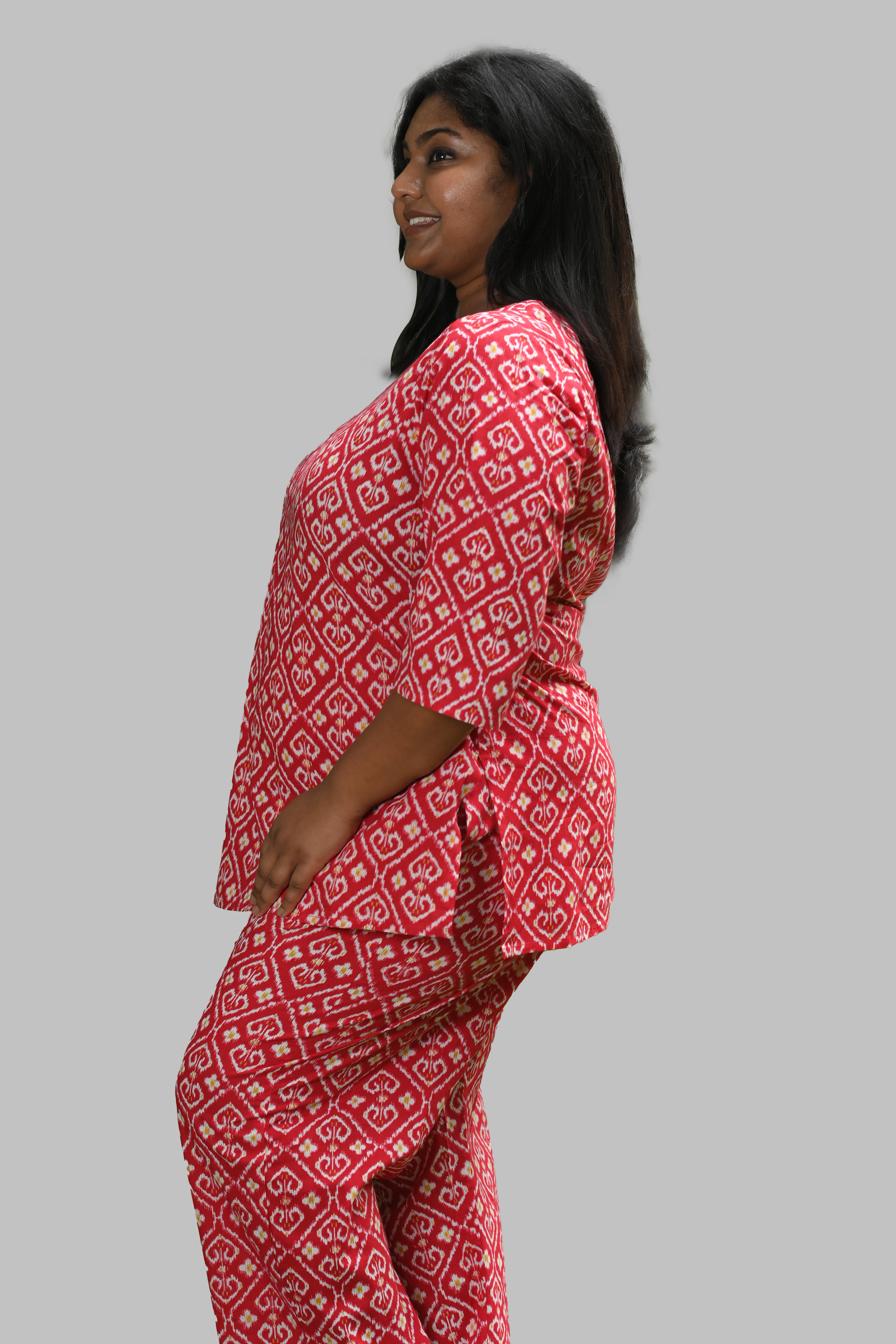 Red Ikat Plus Size Cotton Printed Pyjama Set