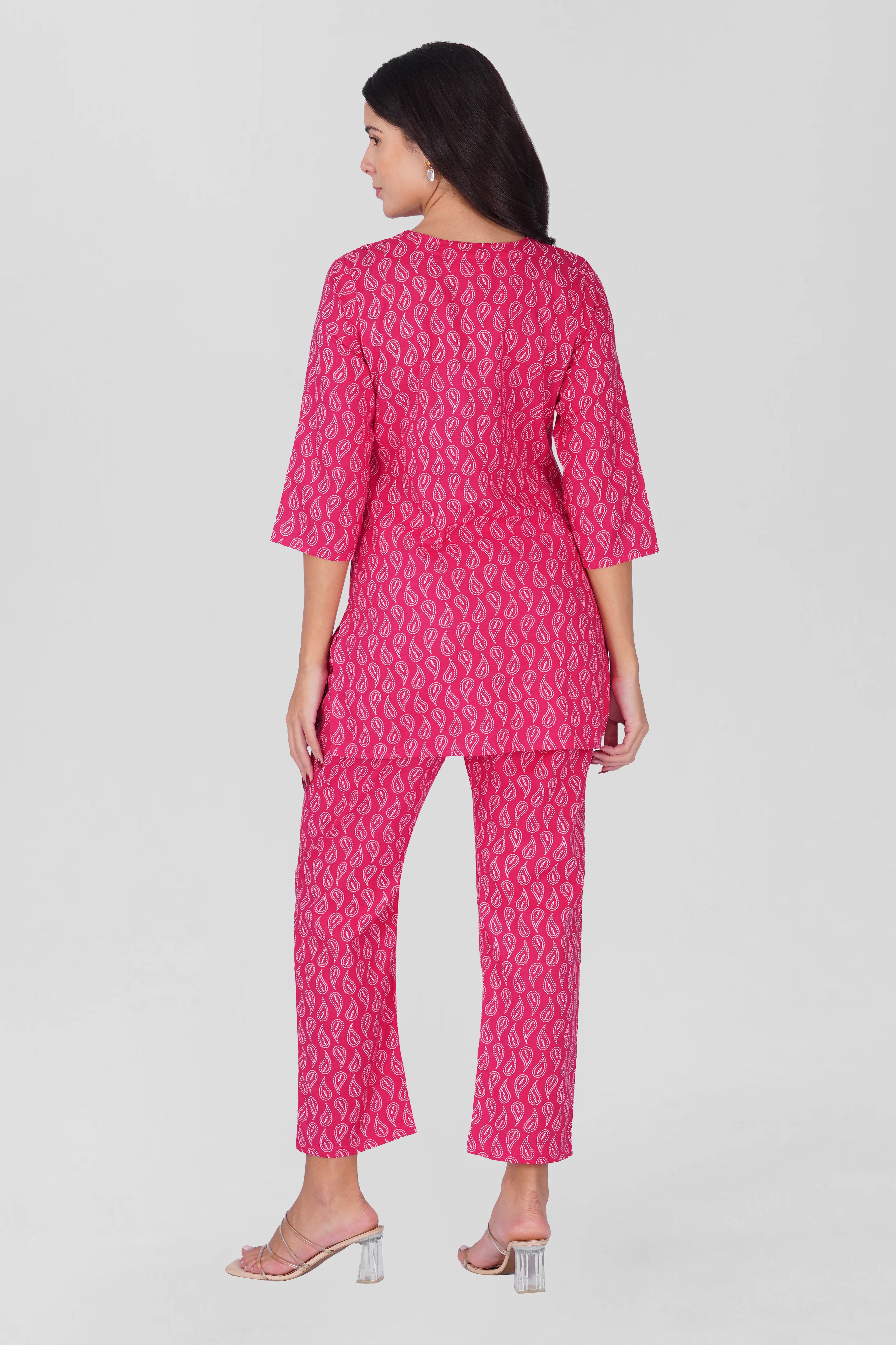 Sundari Pink V Neck Cotton Printed Pyjama Set