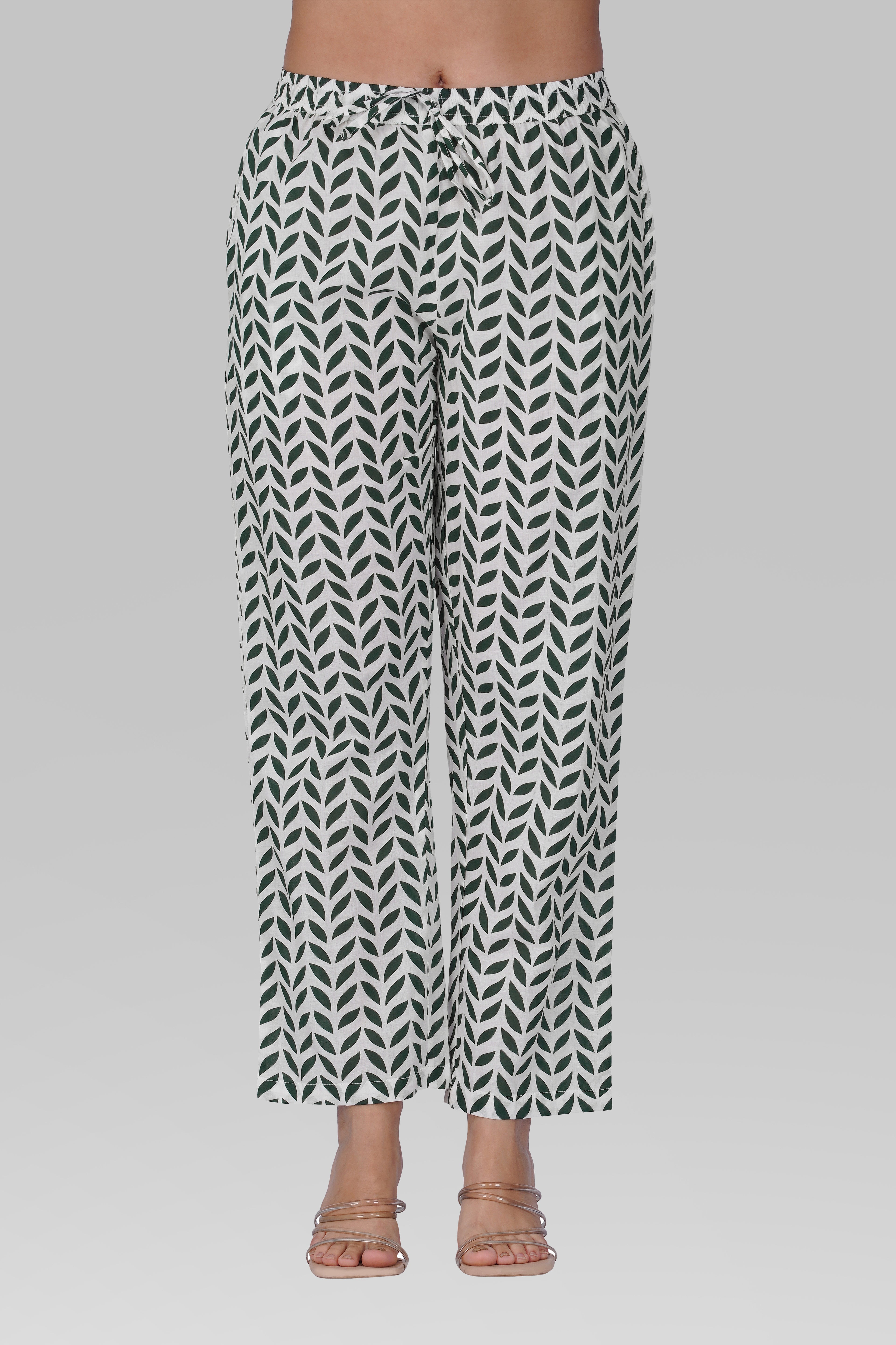 White V Neck Cotton Printed Pyjama Set