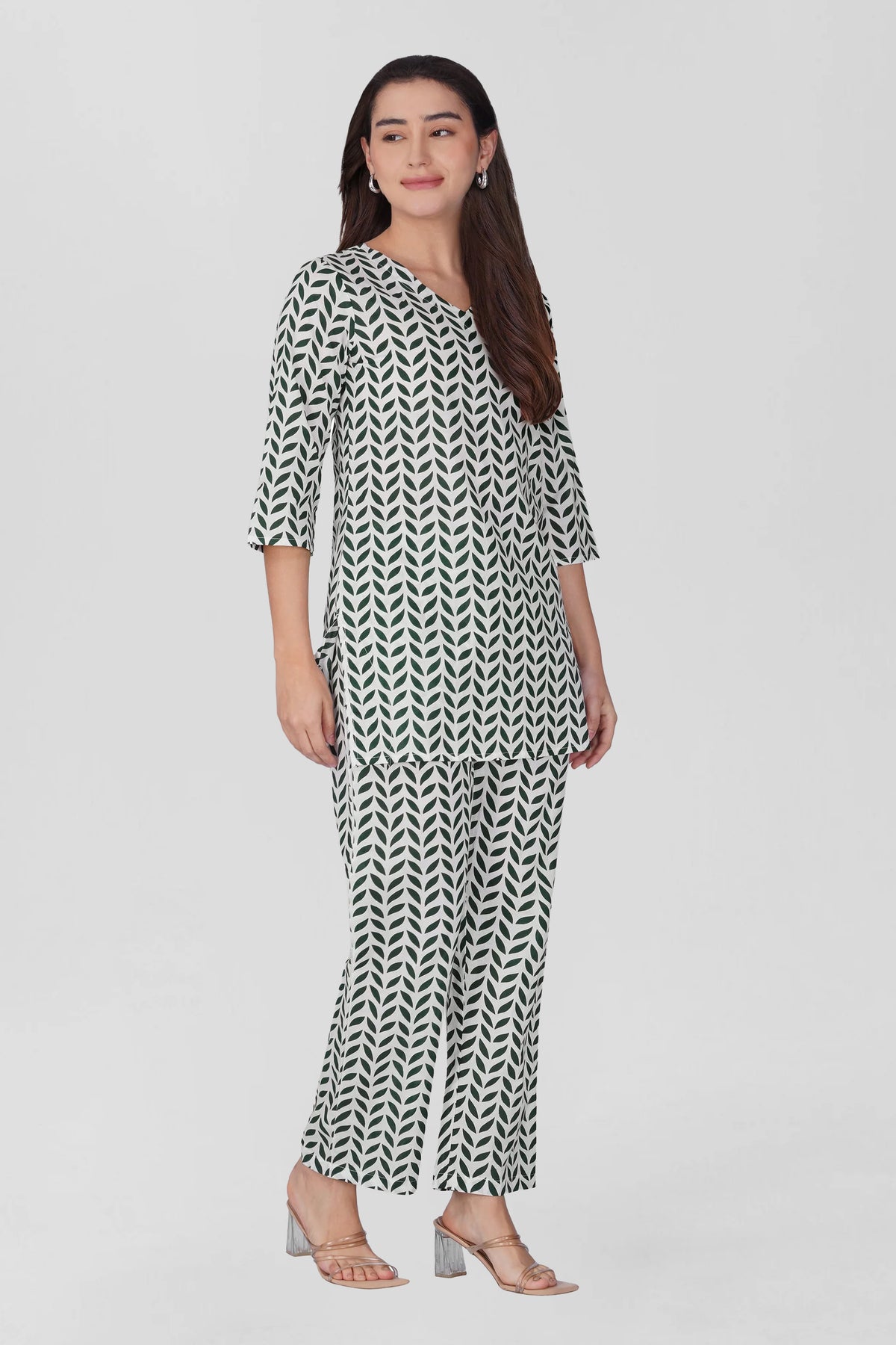 White V Neck Cotton Printed Pyjama Set