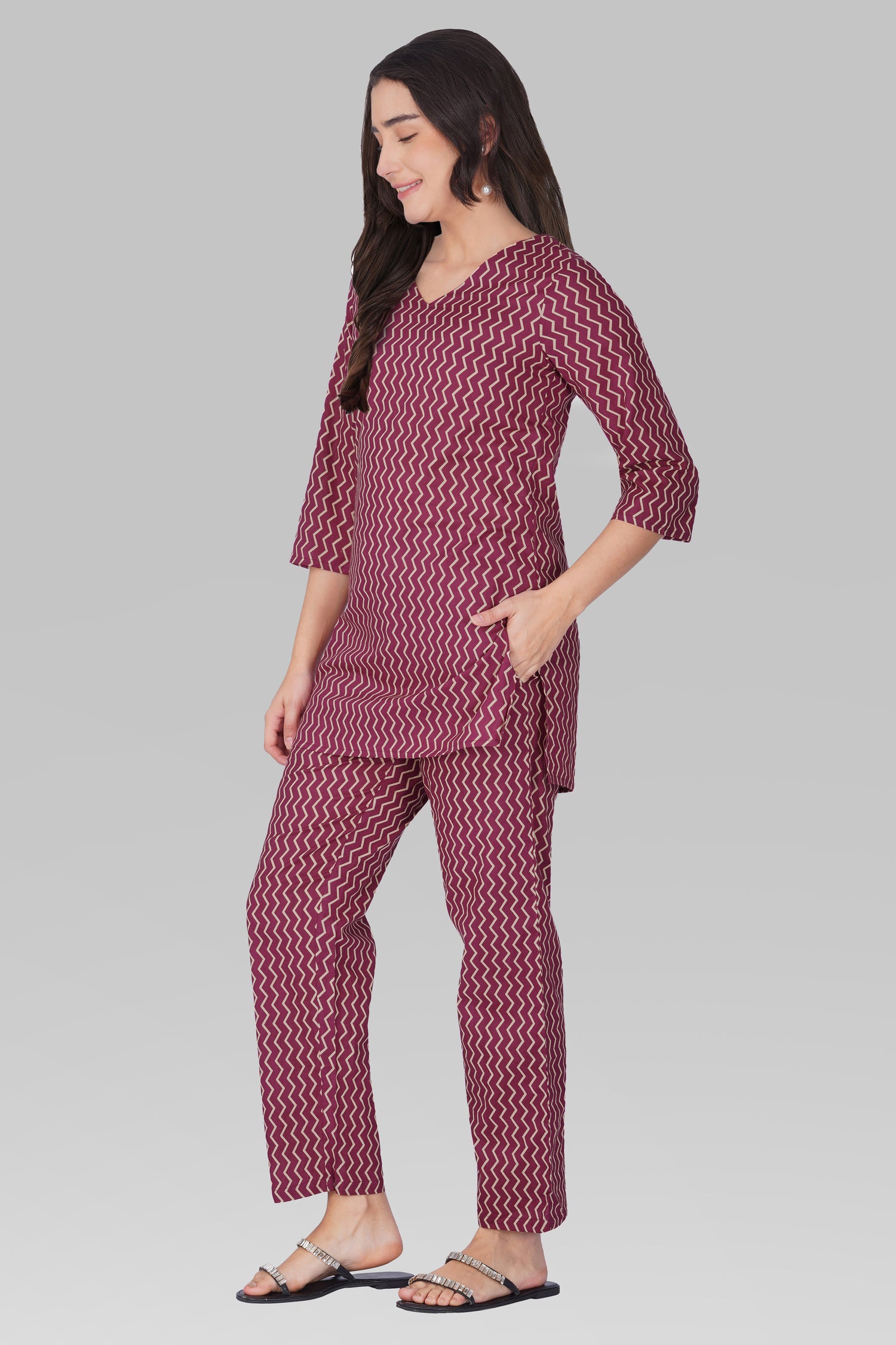 Wine Purple V Neck Cotton Printed Pyjama Set